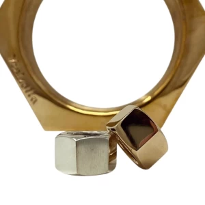 Anello Dado