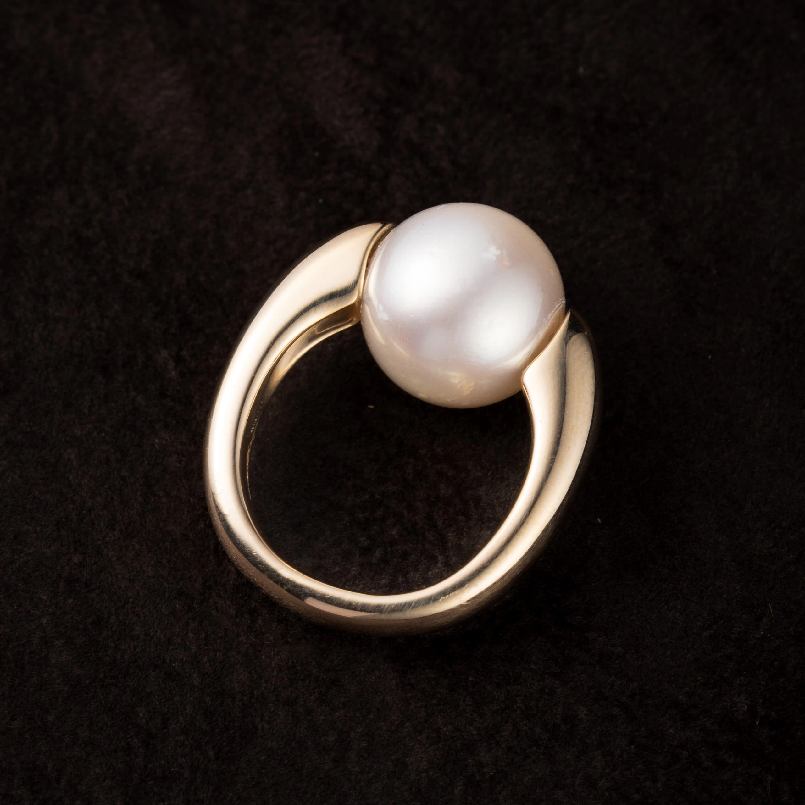 Anello Perla Australiana