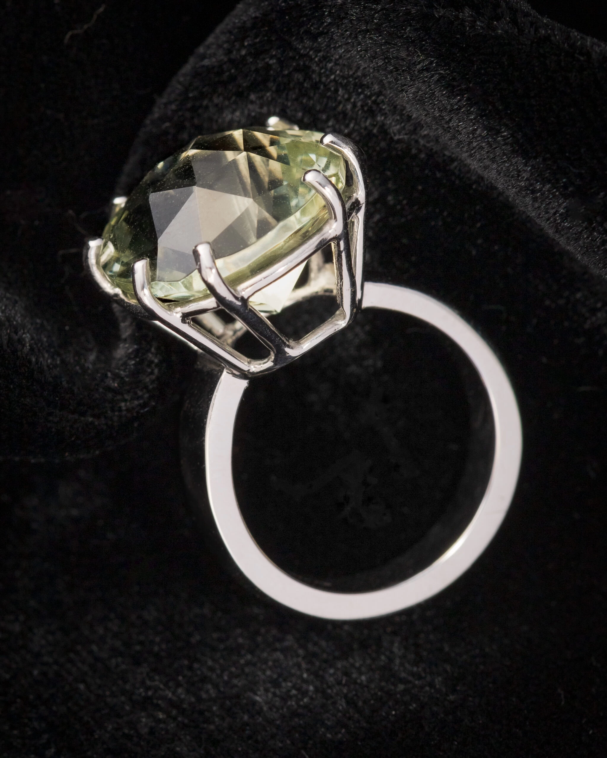 Anello Oro con Prasiolite
