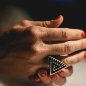Anello Anello Triangolo 10 - Ventrella Gioielli